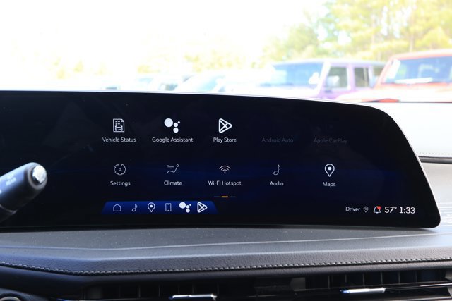 Used 2024 Cadillac XT4 Premium Luxury image 17