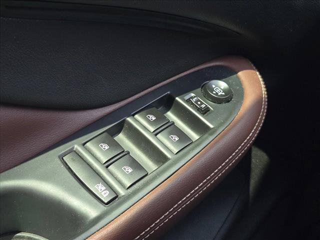 Used 2017 Buick Envision Essence FWD image 9