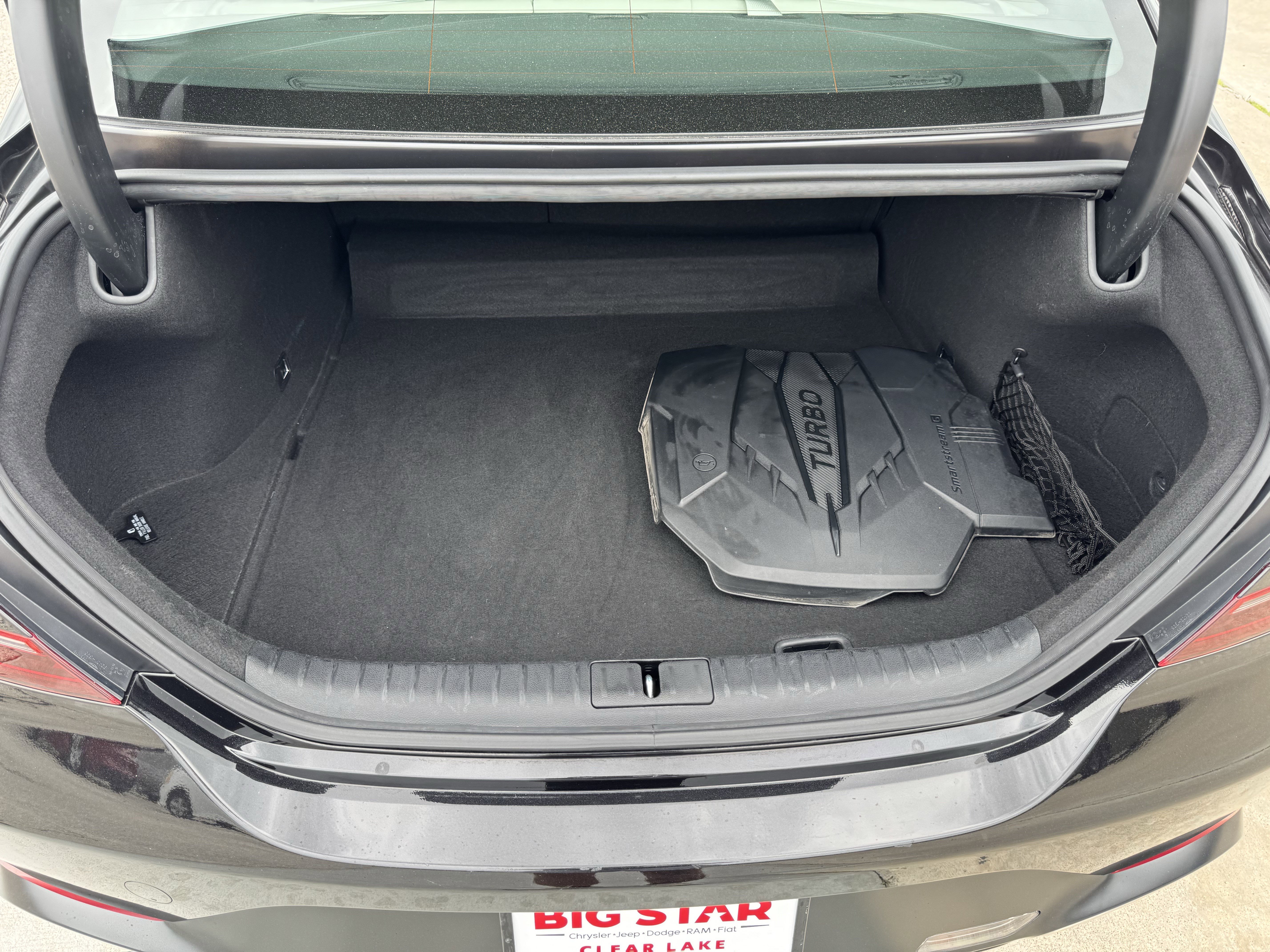 Used 2025 Genesis G70 2.5T AWD/4WD image 30