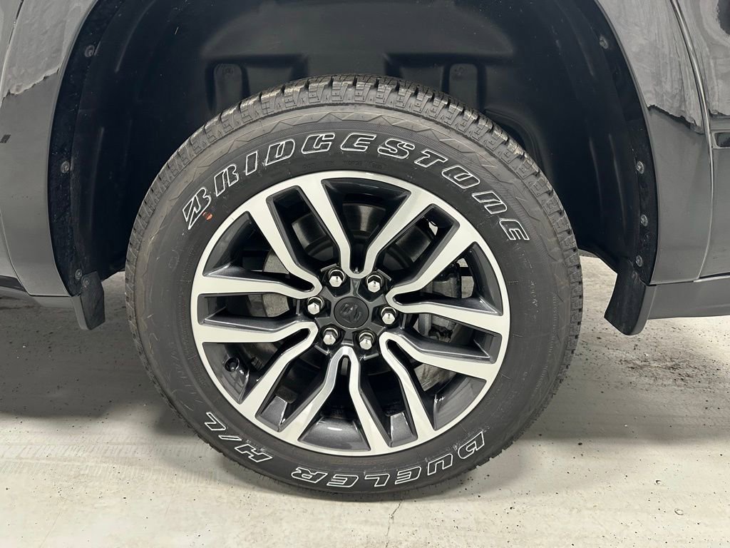 Used 2025 RAM 1500 Limited image 63