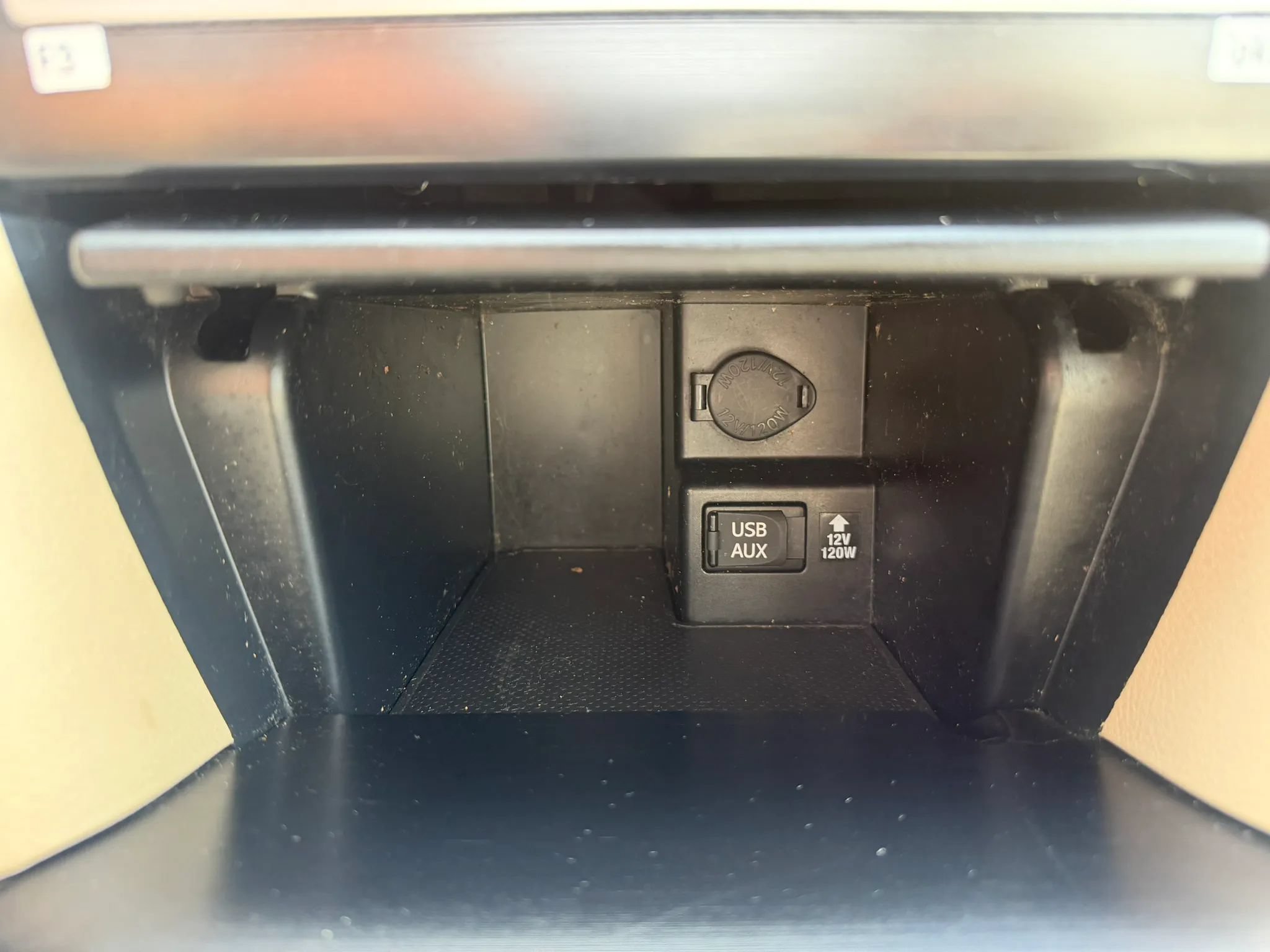 Used 2012 Toyota Camry LE FWD image 23
