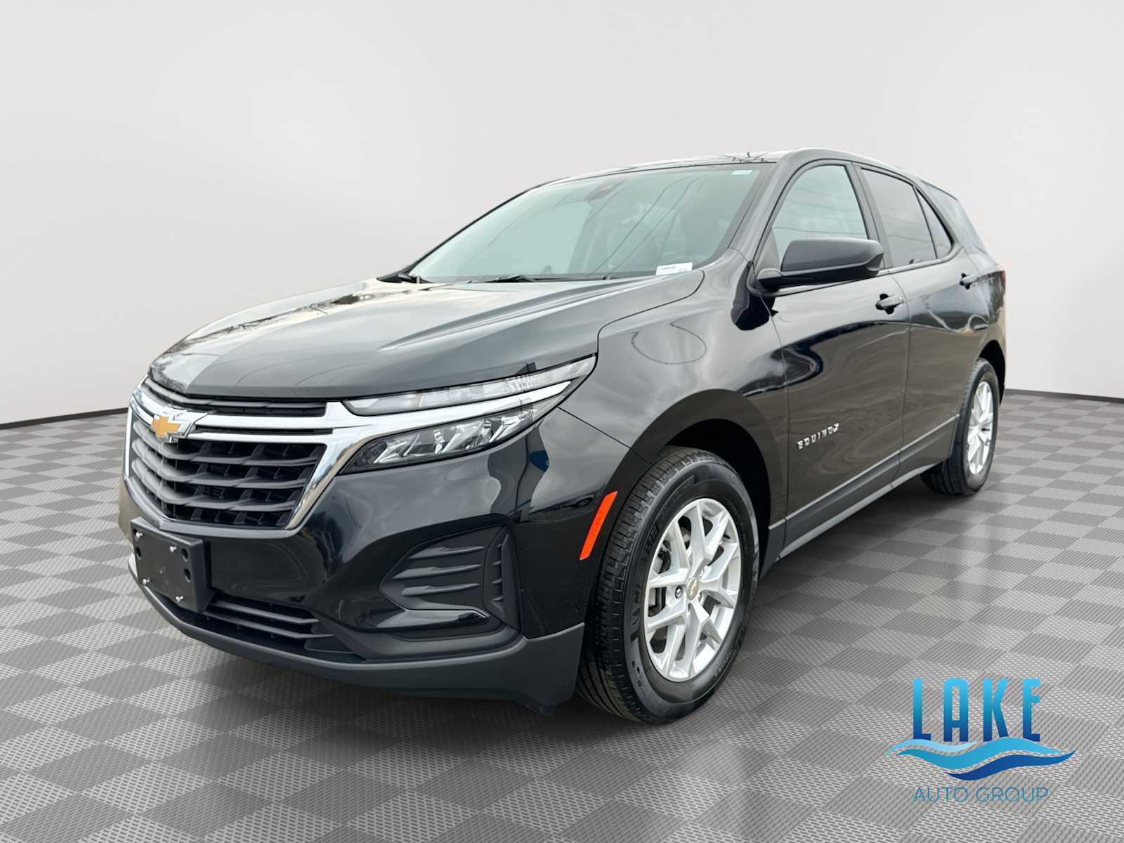 Used 2024 Chevrolet Equinox LS w/ LS Convenience Package image 1