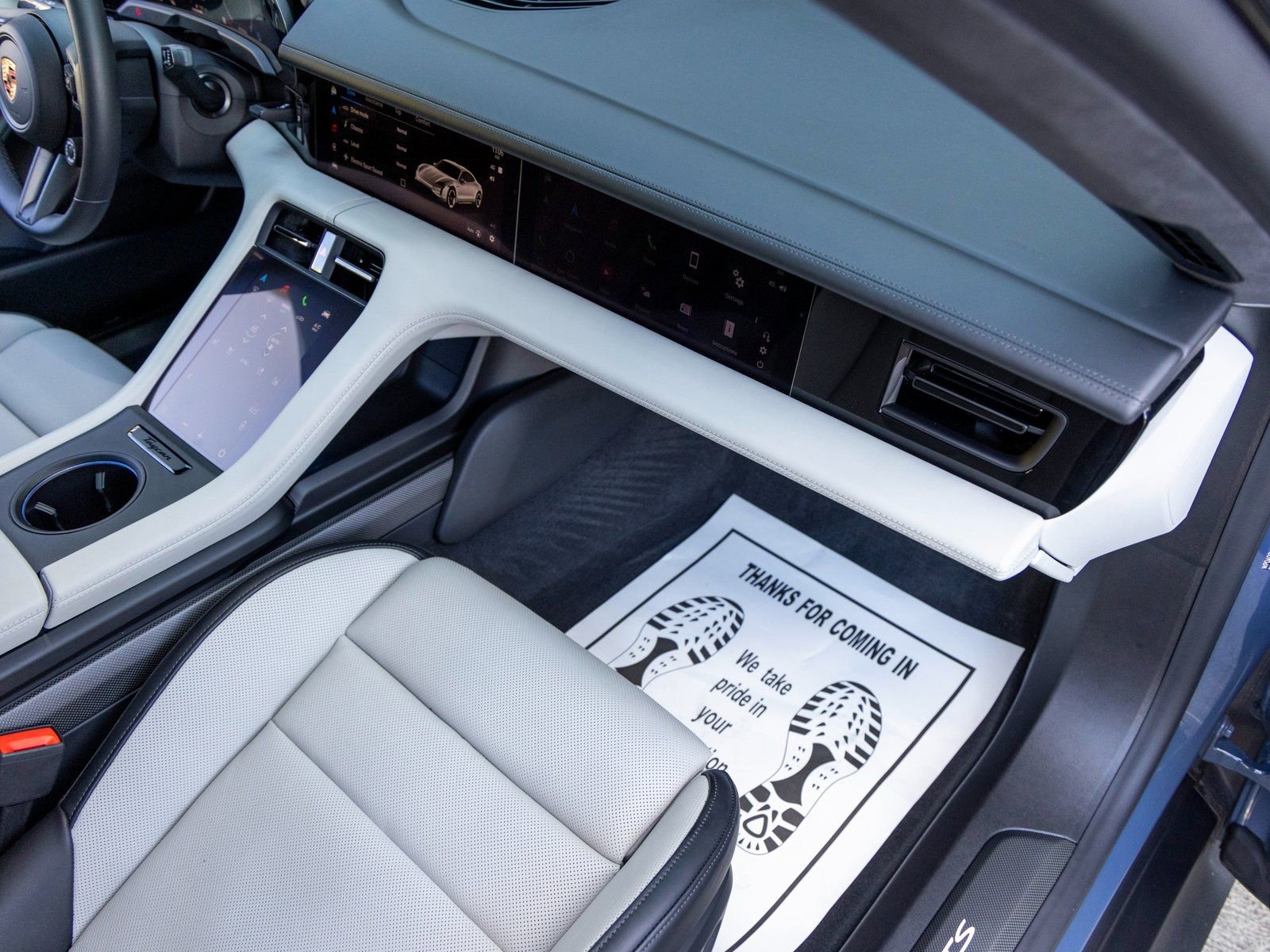 Certified 2025 Porsche Taycan GTS image 58