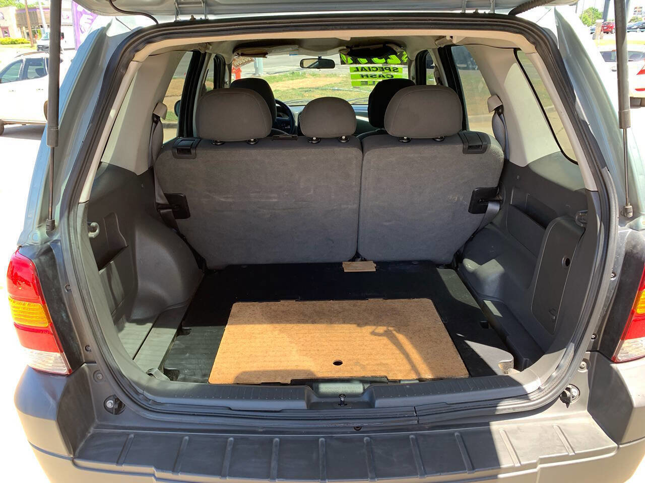 Used 2006 Ford Escape XLS FWD image 9