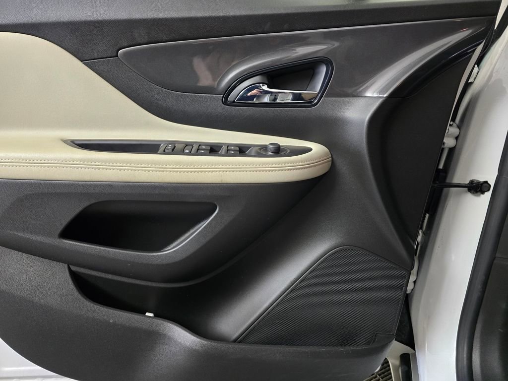 Used 2020 Buick Encore Preferred w/ Safety Package image 11