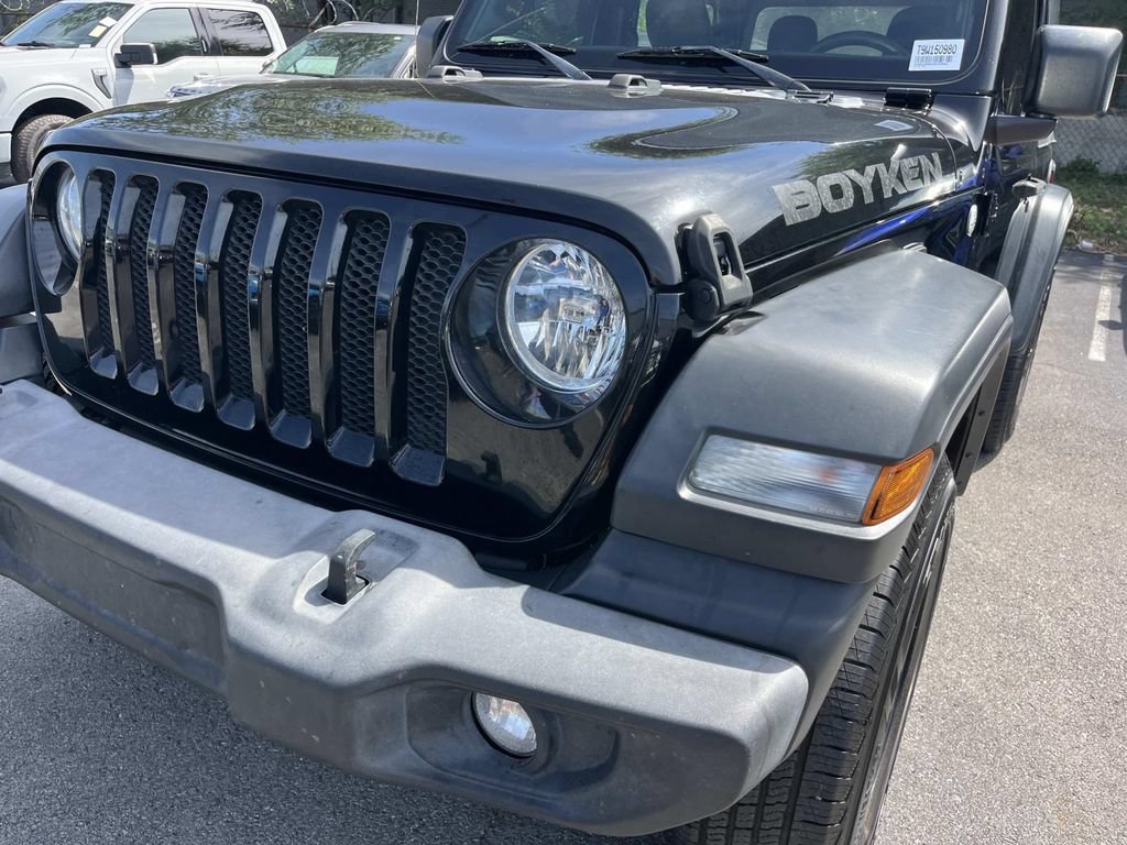 Used 2018 Jeep Wrangler Sport AWD/4WD image 10