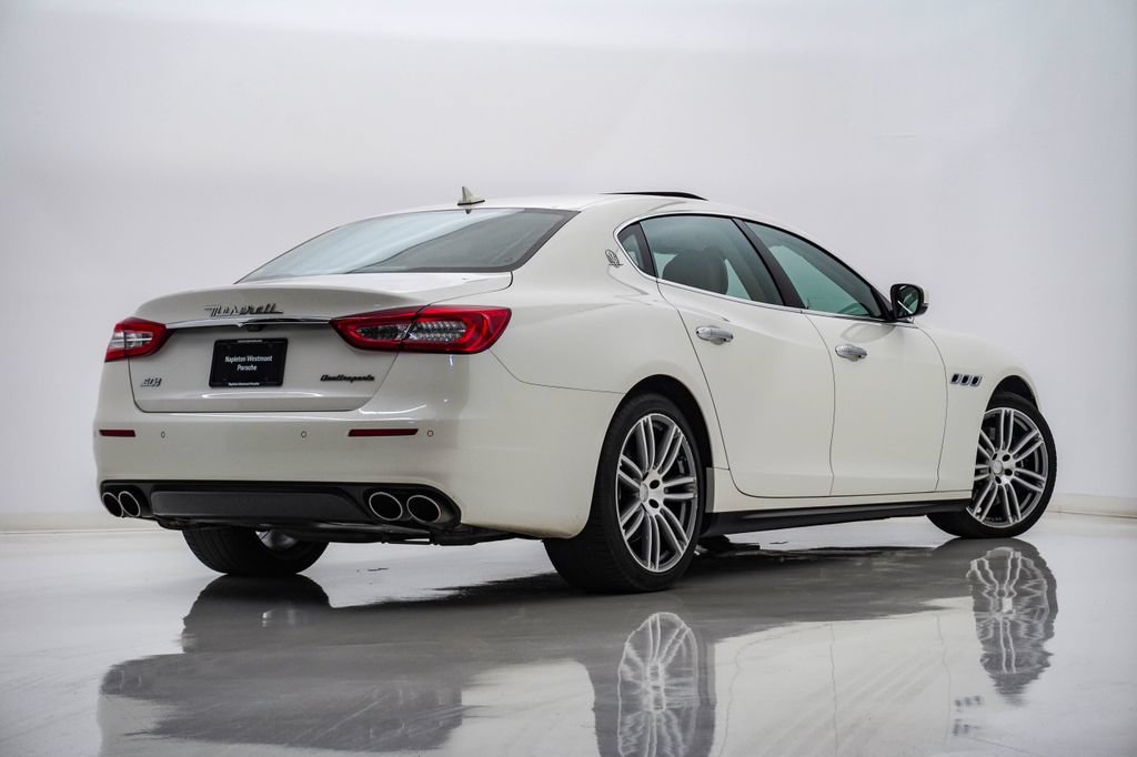 Used 2018 Maserati Quattroporte S Q4 AWD/4WD image 9