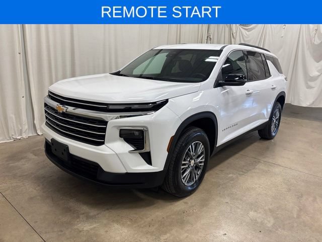 Used 2025 Chevrolet Traverse LT FWD image 8