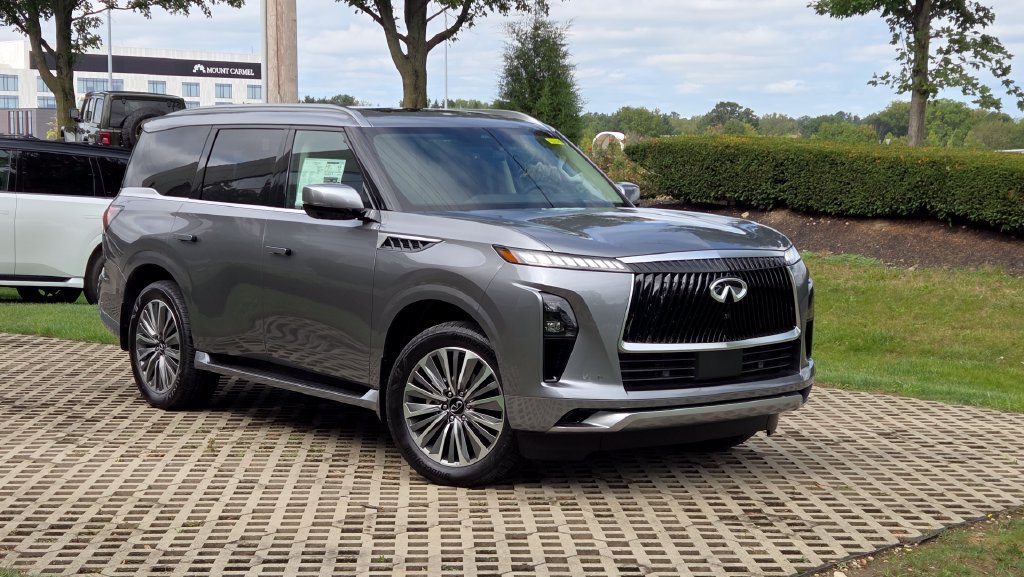 New 2027 INFINITI QX80 Luxe w/ Cargo Package AWD/4WD image 3