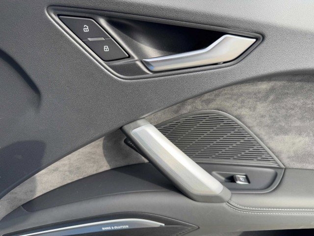 Used 2023 Audi TTS 2.0T Coupe image 40