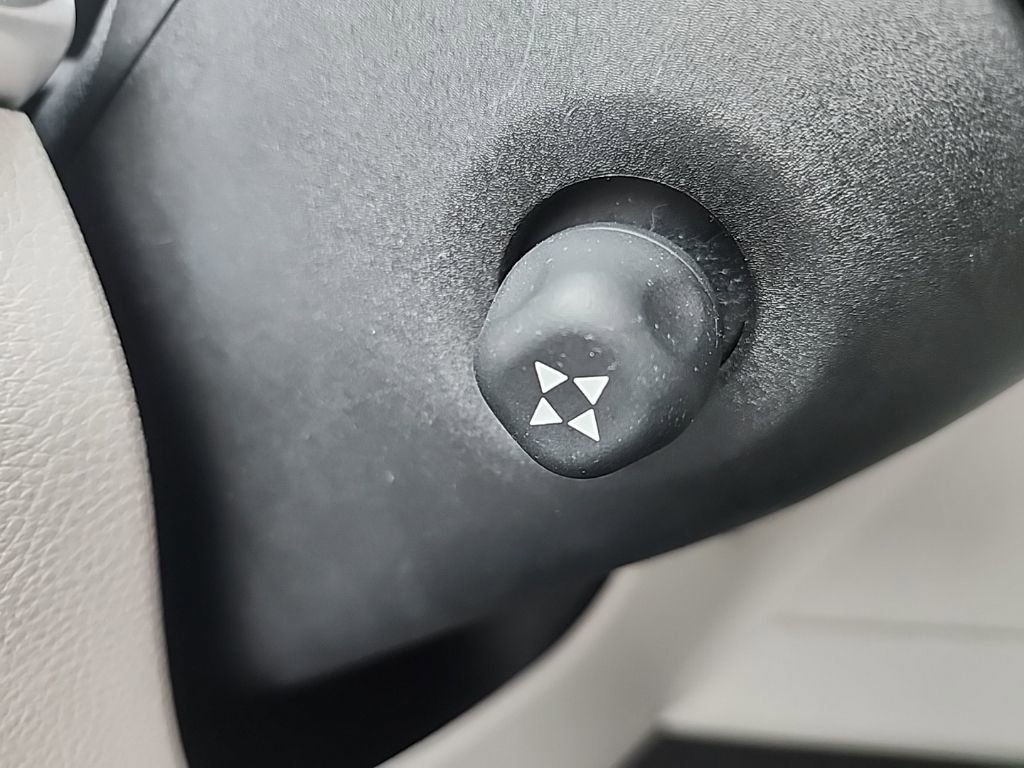 Used 2023 Jeep Wagoneer Series III w/ Preferred Equipment Group image 33