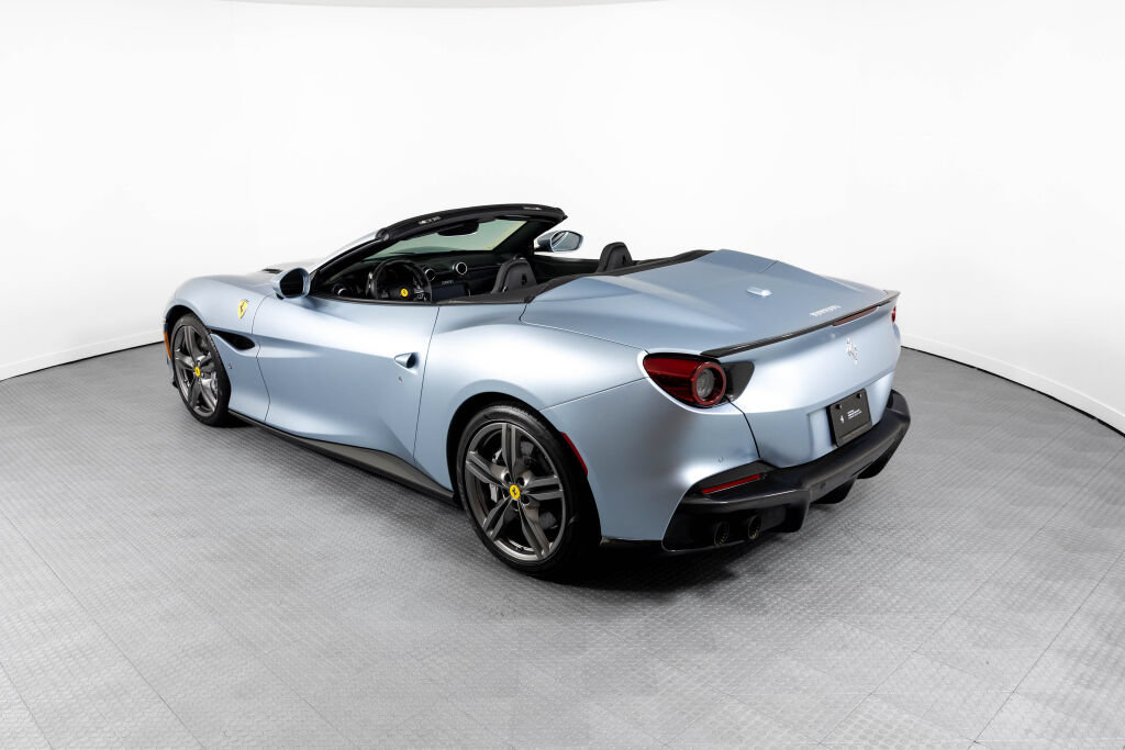 Certified 2023 Ferrari Portofino M RWD image 17