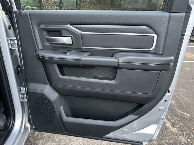 New 2026 RAM 2500 Big Horn AWD/4WD image 16