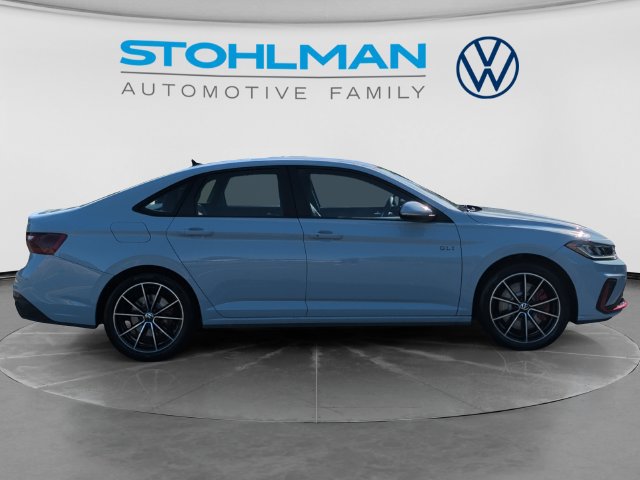 New 2027 Volkswagen Jetta GLI Autobahn FWD image 4