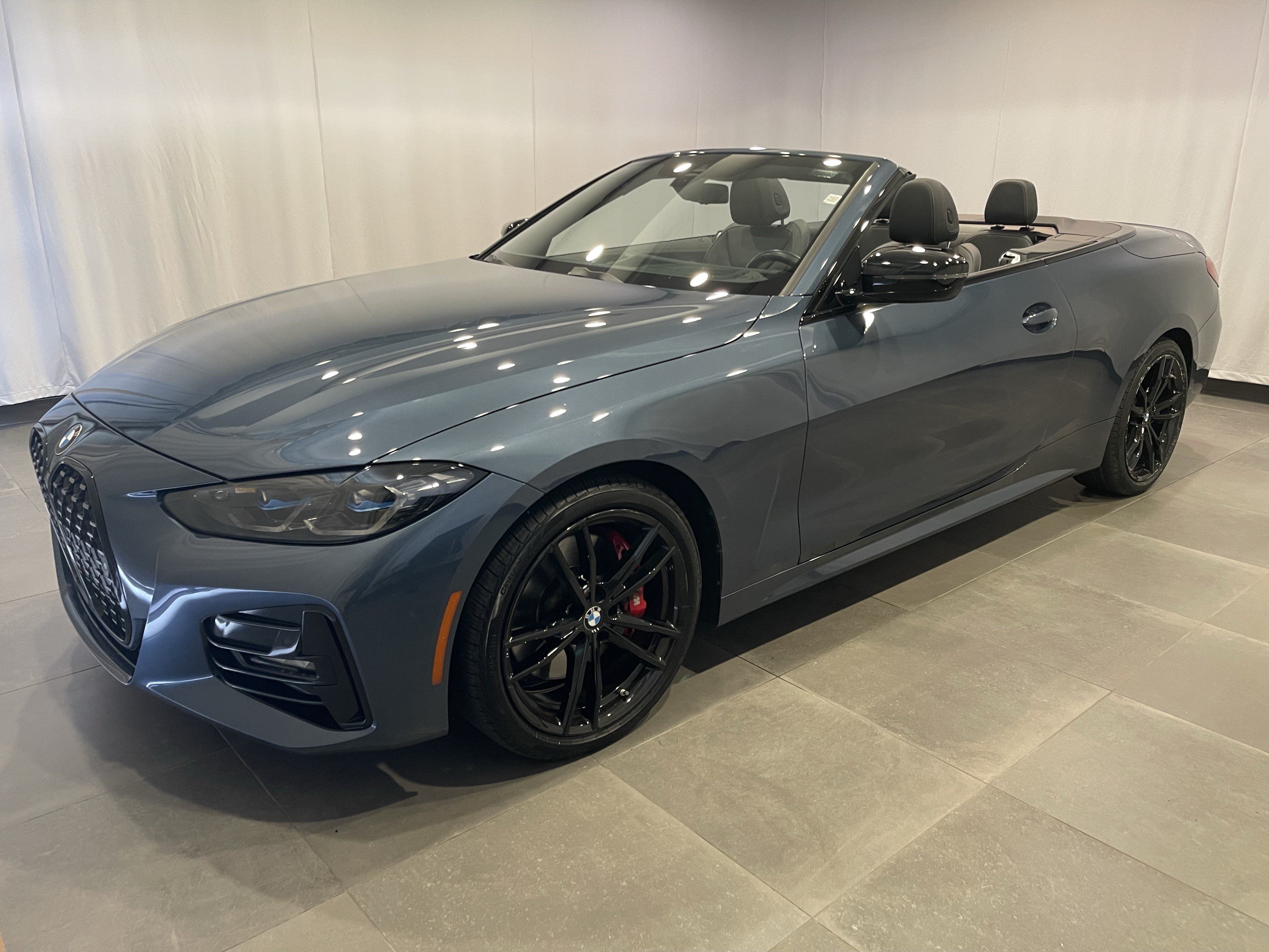 Certified 2024 BMW 430i xDrive Convertible w/ M Sport Package AWD/4WD image 24
