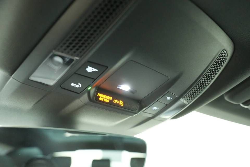 New 2026 Porsche Taycan AWD/4WD image 35