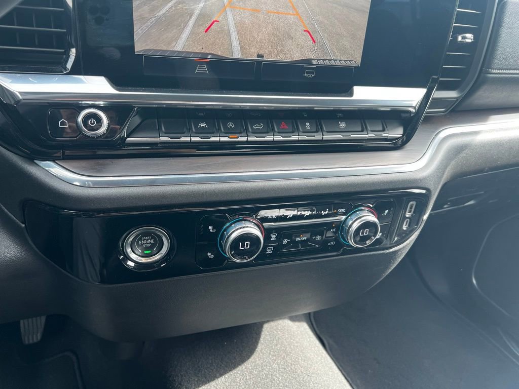 Used 2024 GMC Sierra 1500 SLT image 14