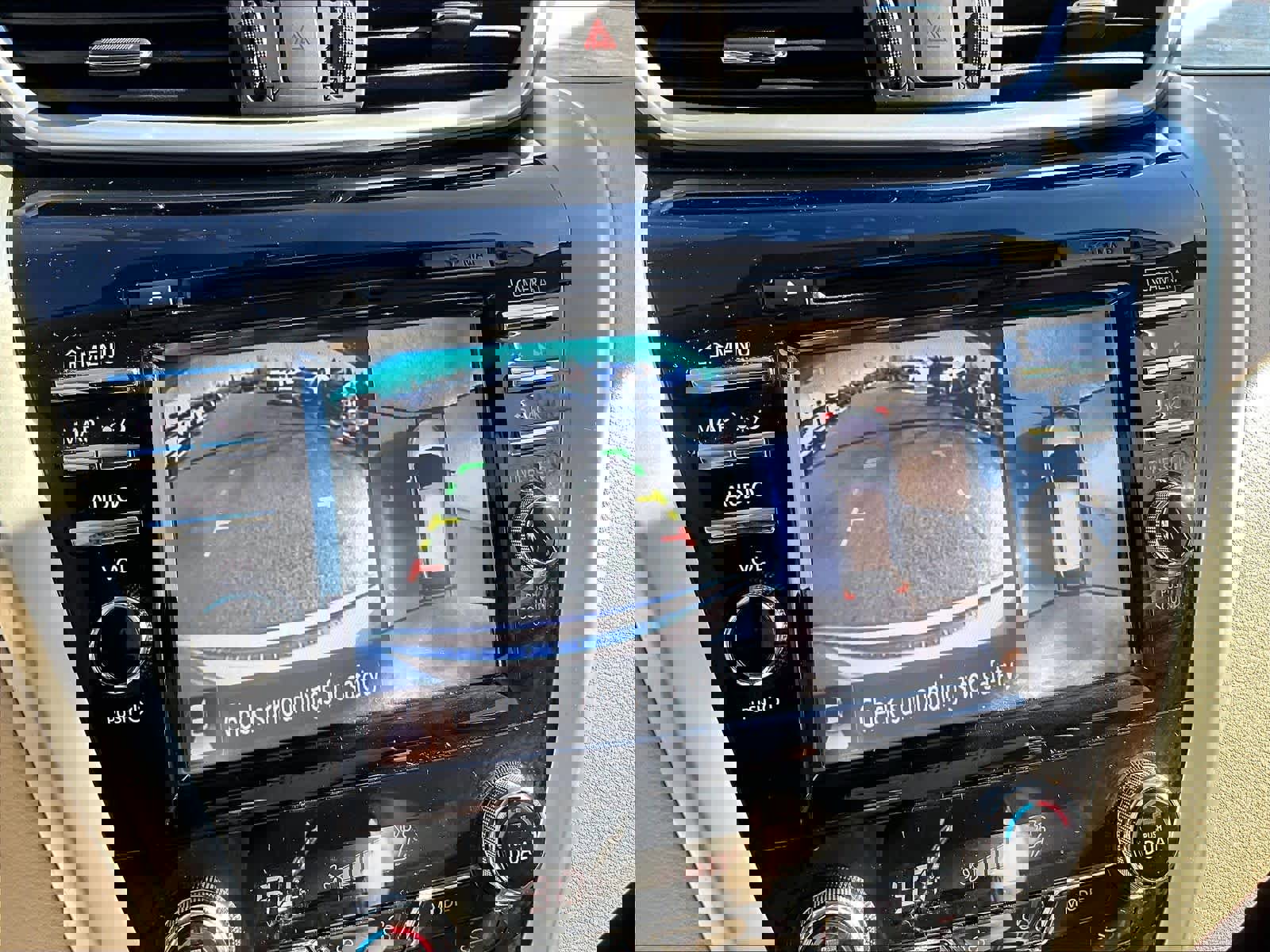 Used 2018 Nissan Murano SL w/ Moonroof Package image 19