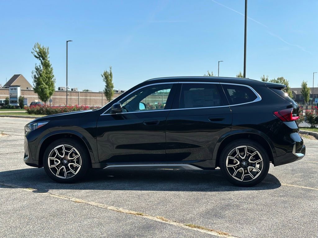New 2026 BMW X1 xDrive28i w/ Technology Package AWD/4WD image 4