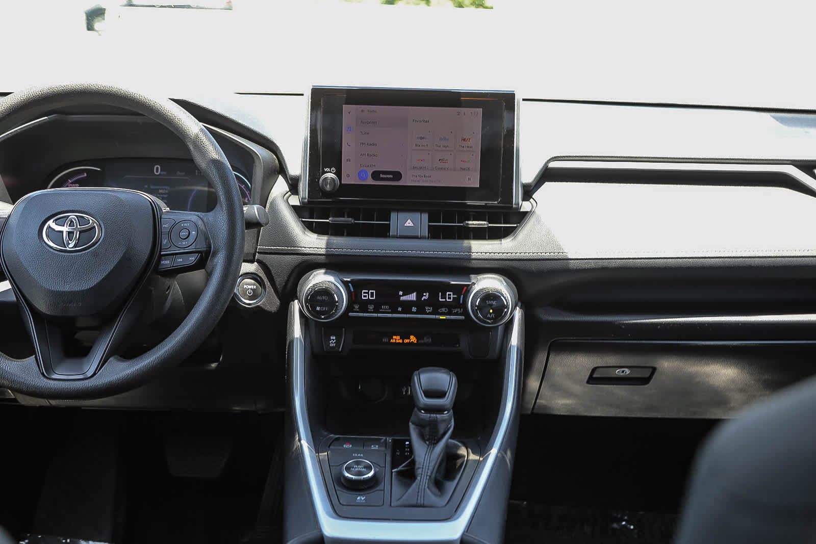 Certified 2025 Toyota RAV4 XLE AWD/4WD image 12