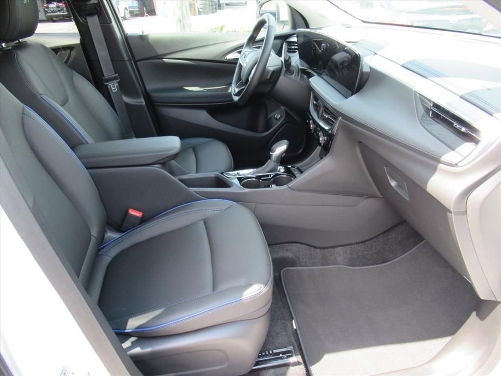 Used 2026 Buick Encore GX Sport Touring w/ Advanced Technology Package image 10