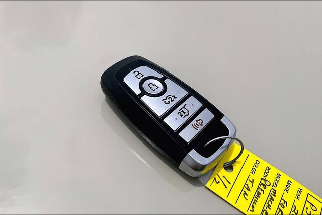 Used 2025 Ford Mustang Mach-E Premium AWD/4WD image 32