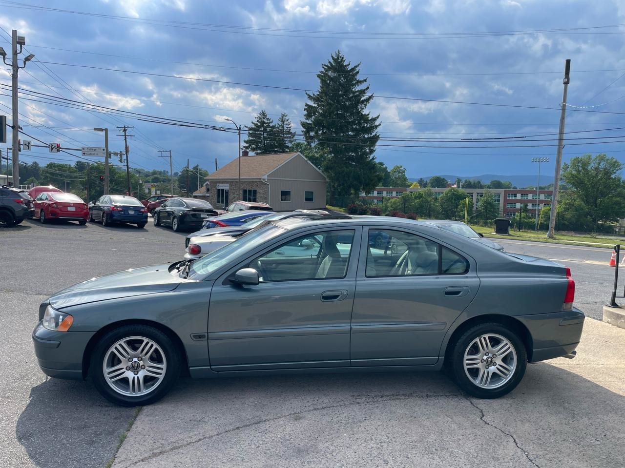 Used 2005 Volvo S60 2.5T FWD image 7