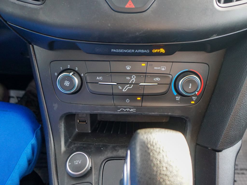 Used 2017 Ford Focus SE image 23