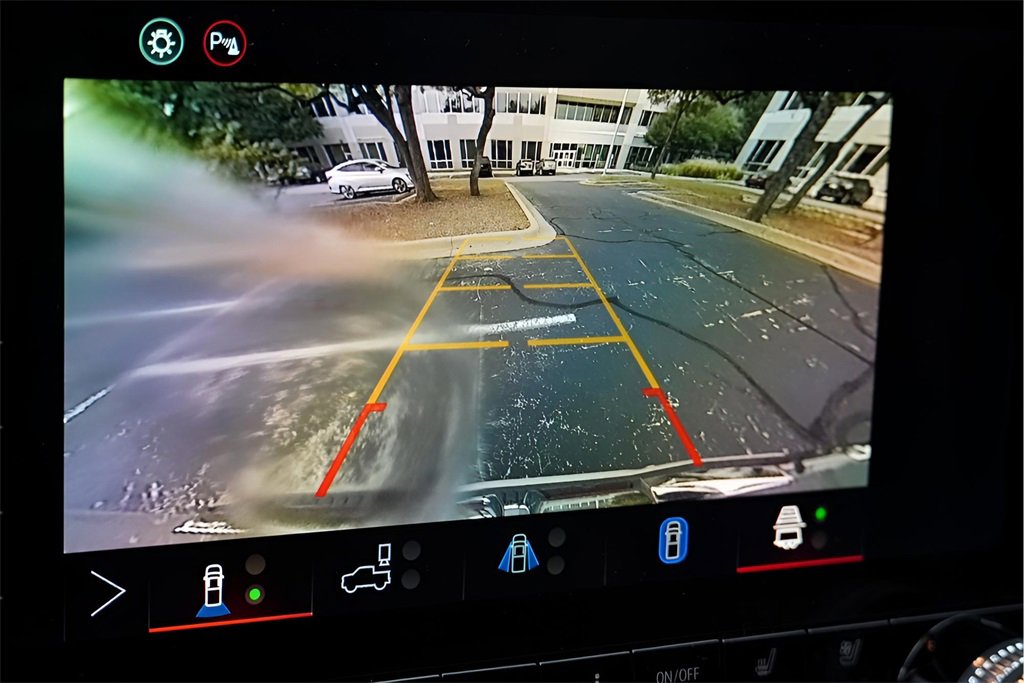 New 2026 GMC Canyon AT4 w/ Technology Plus Package image 14