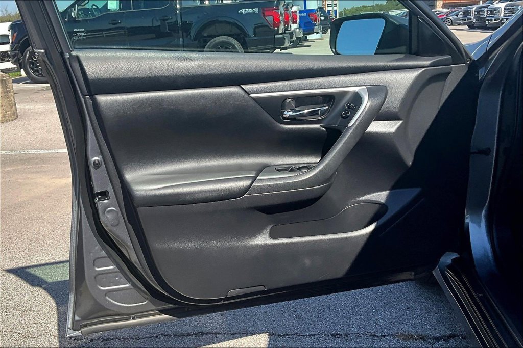 Used 2018 Nissan Altima 2.5 S w/ S Convenience Package FWD image 18