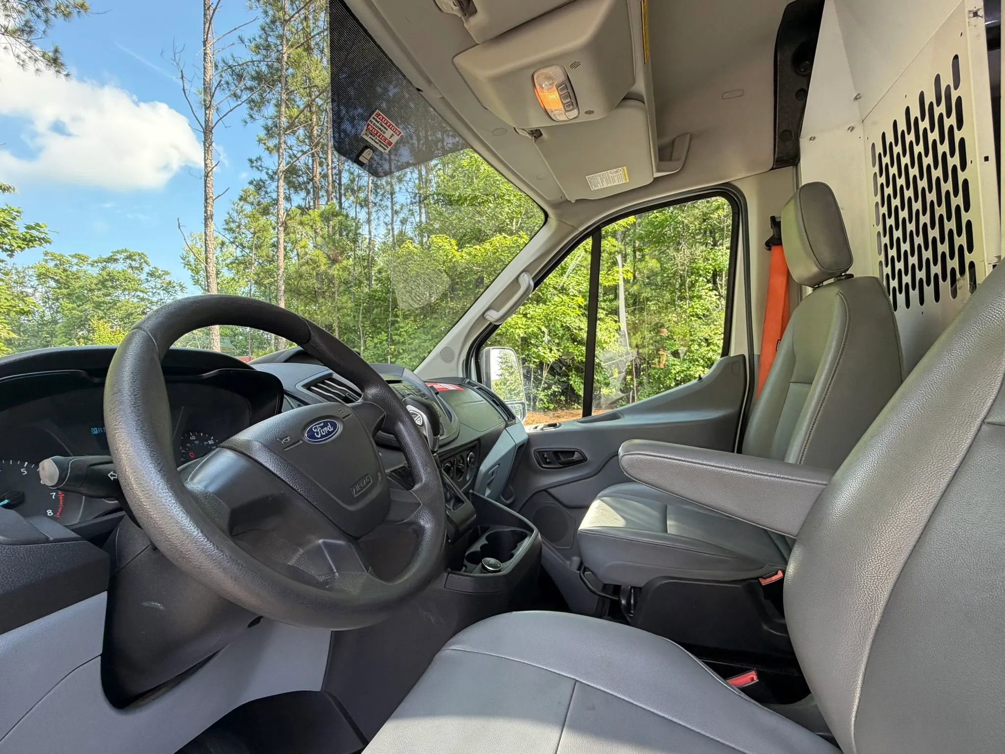 Used 2019 Ford Transit 150 148 Medium Roof RWD image 18