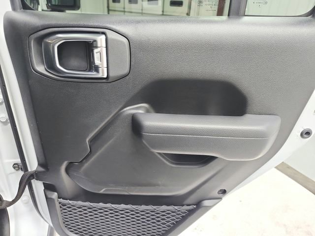 Used 2025 Jeep Wrangler Unlimited Rubicon AWD/4WD image 40