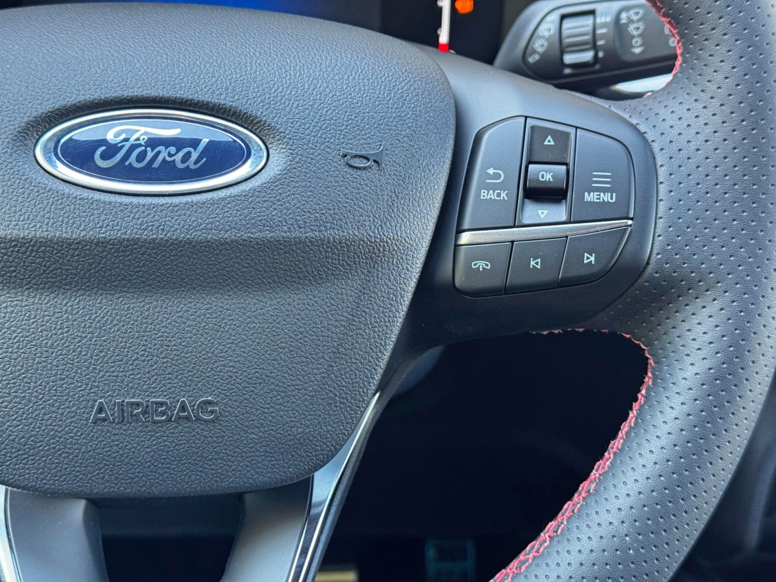 Used 2024 Ford Escape ST-Line w/ Tech Pack #1 image 20