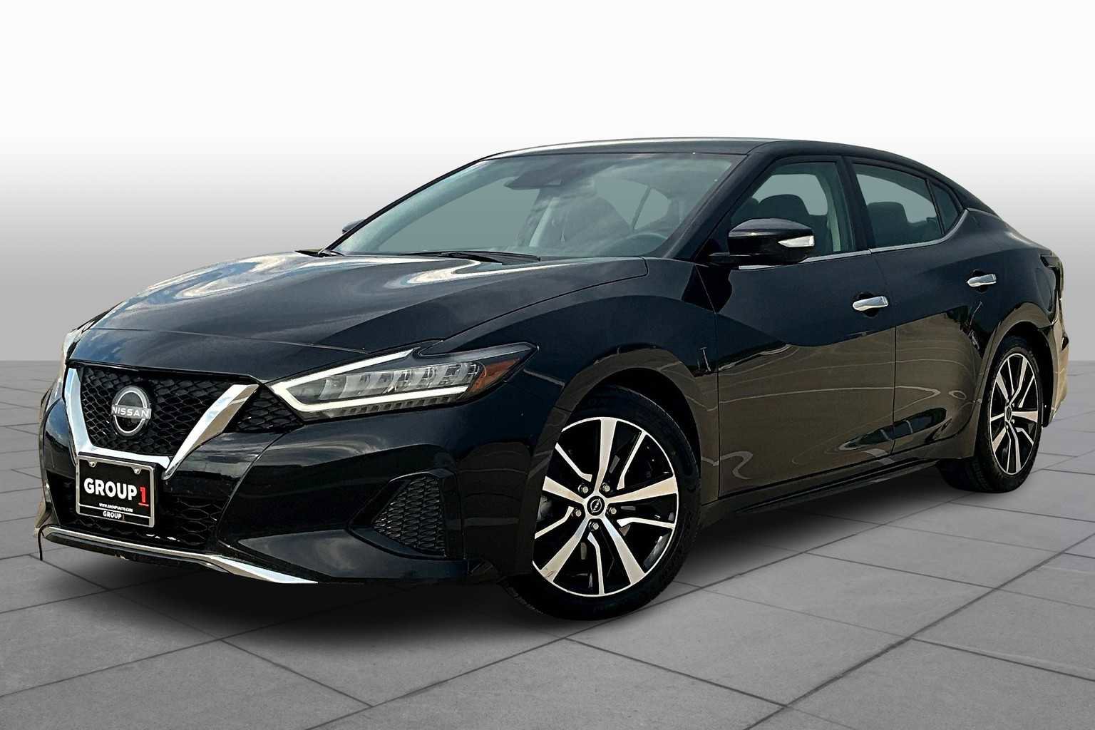 Used 2023 Nissan Maxima SV w/ Floor Mat Group