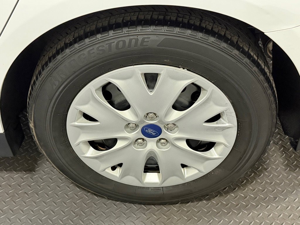 Used 2013 Ford Fusion S FWD image 19