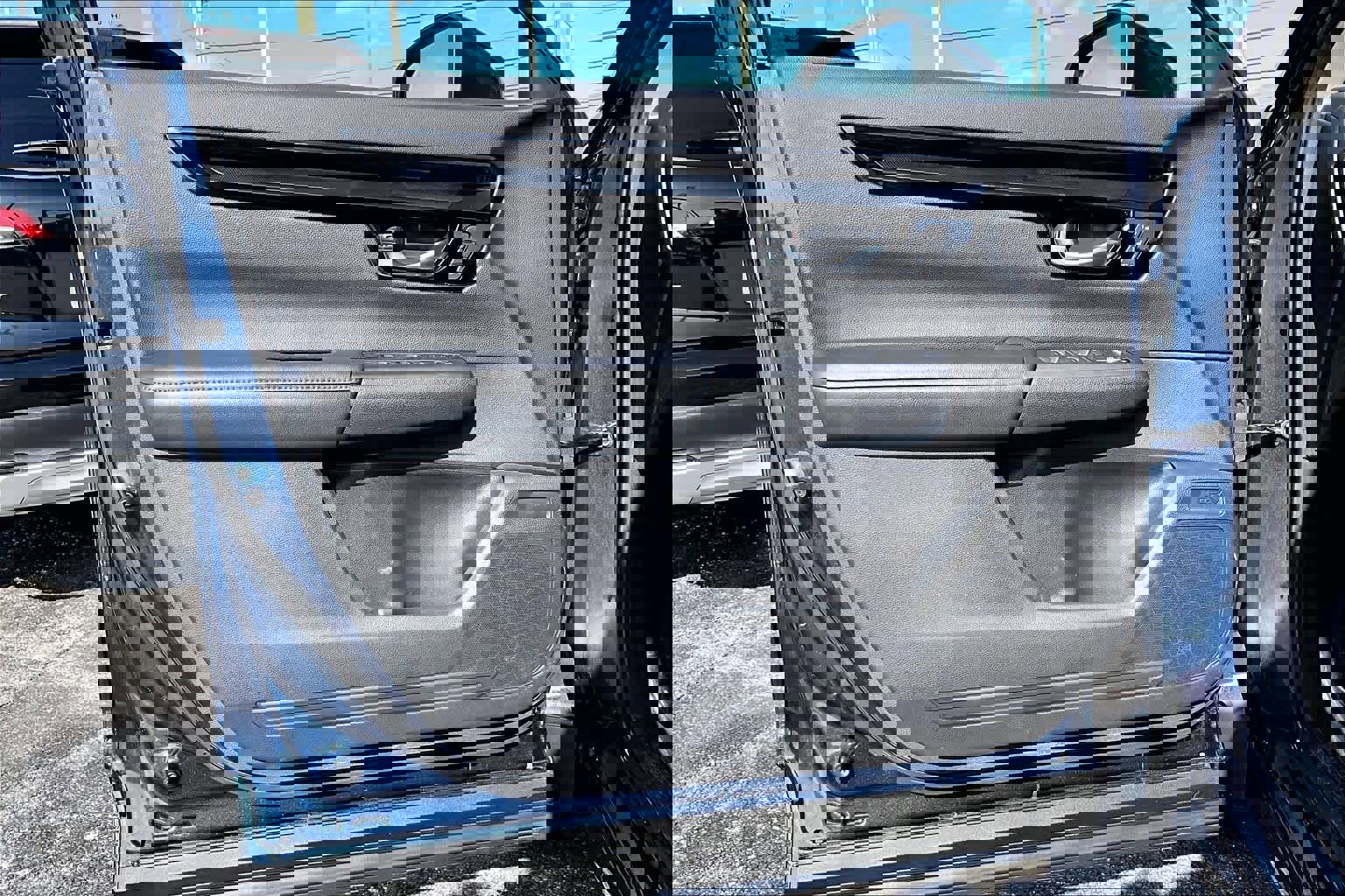 Used 2023 Honda CR-V EX-L image 22