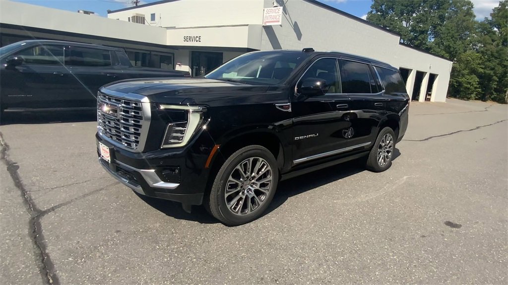New 2025 GMC Yukon Denali w/ Denali Reserve Package image 6