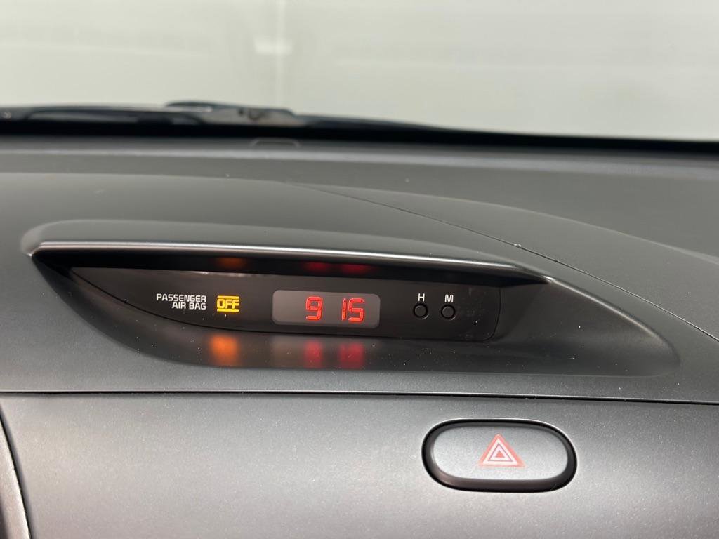 Used 2017 Kia Forte LX image 29