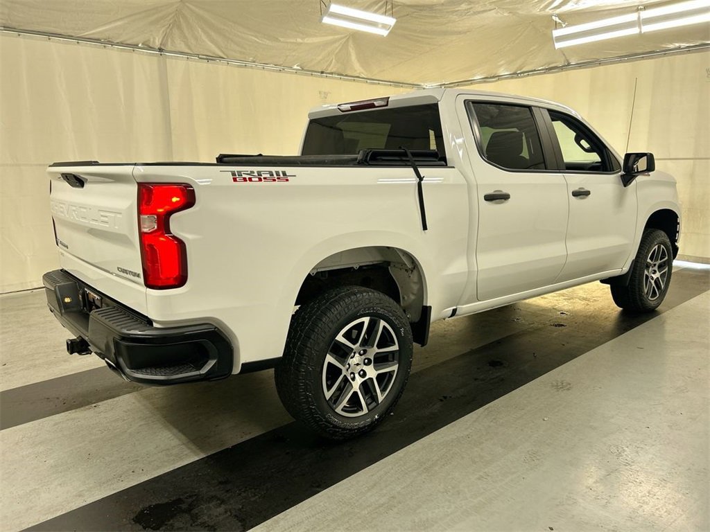 Used 2019 Chevrolet Silverado 1500 Custom Trail Boss w/ Custom Convenience Package image 2
