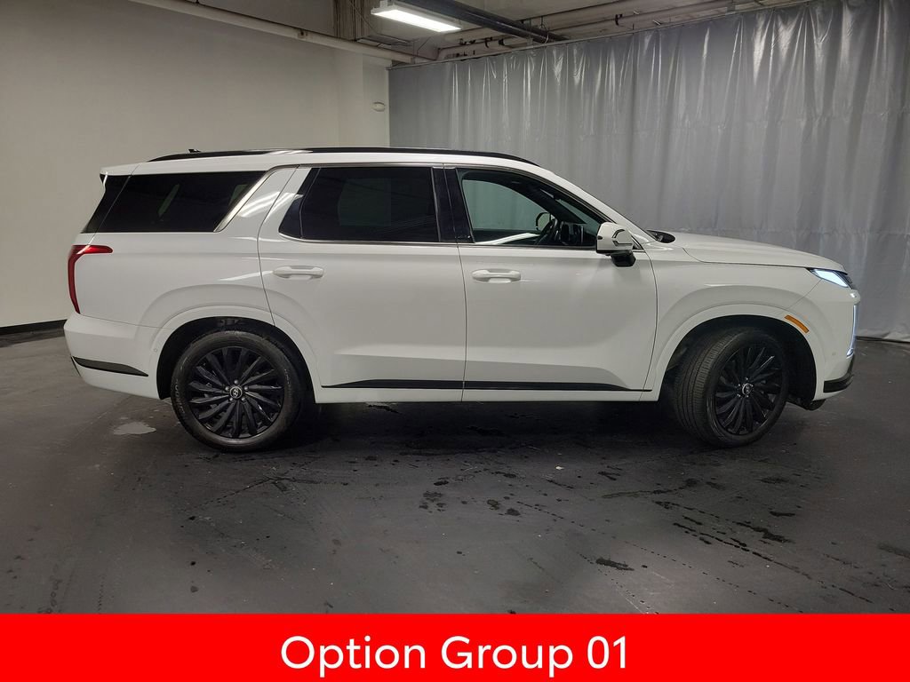 Used 2025 Hyundai Palisade Calligraphy image 9