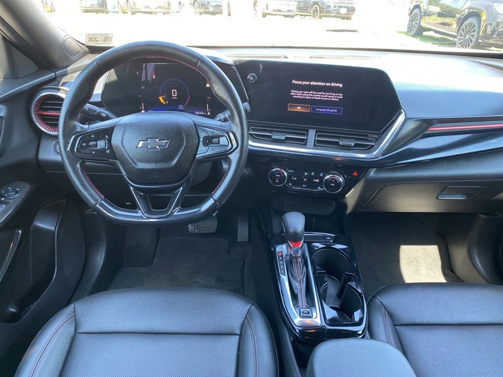 Certified 2024 Chevrolet Trax RS FWD image 10