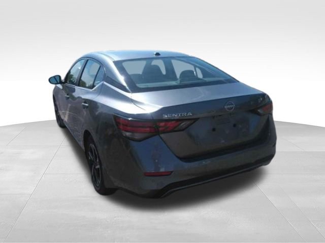 Used 2024 Nissan Sentra SV FWD image 2