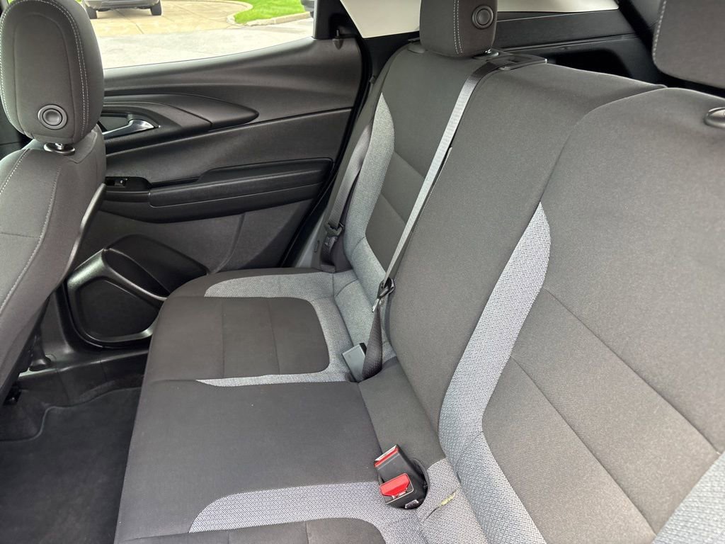 Used 2022 Chevrolet TrailBlazer LT w/ Convenience Package image 19