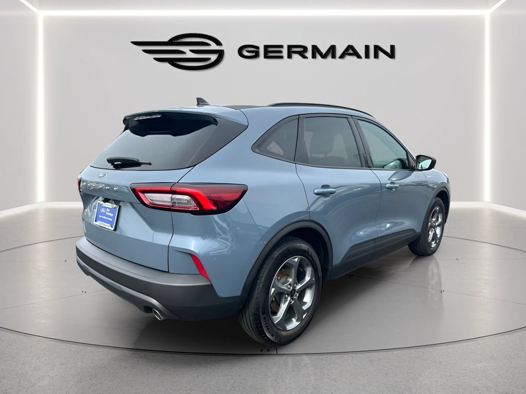 Certified 2025 Ford Escape ST-Line FWD image 7