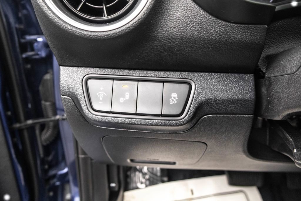 Used 2022 Kia Forte LXS w/ LXS Technology Package image 14