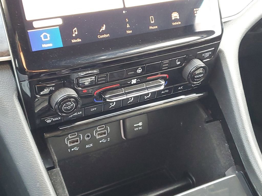 Used 2021 Jeep Grand Cherokee L Limited image 25