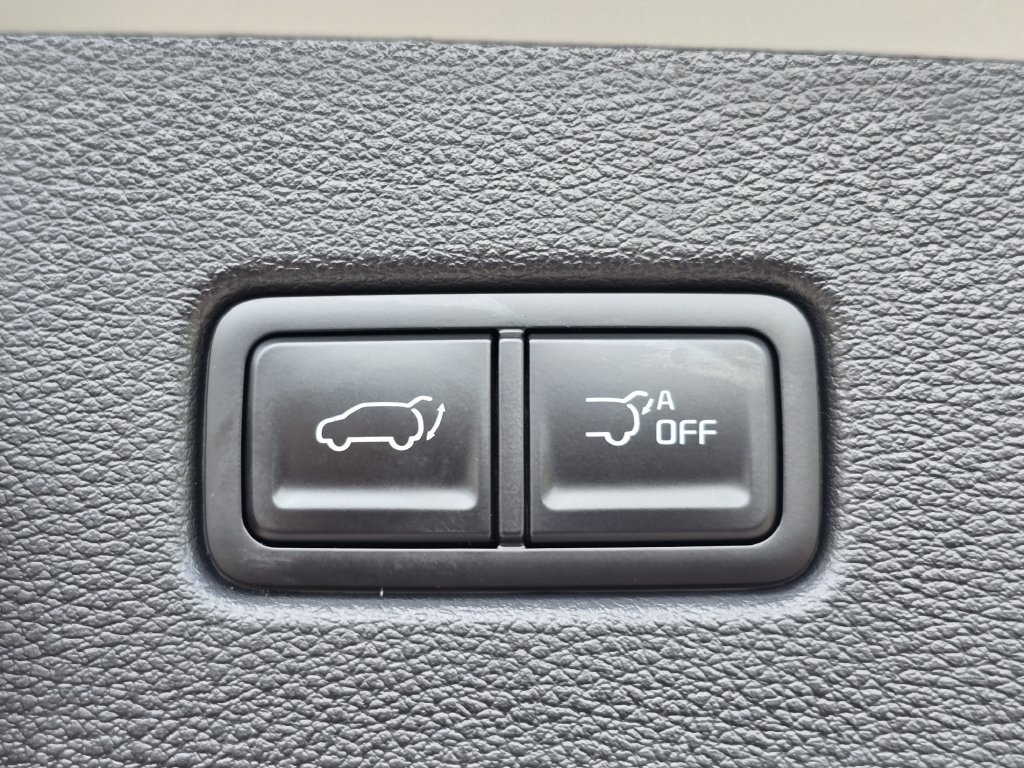 Certified 2025 Kia Telluride SX Prestige X-Line AWD/4WD image 14