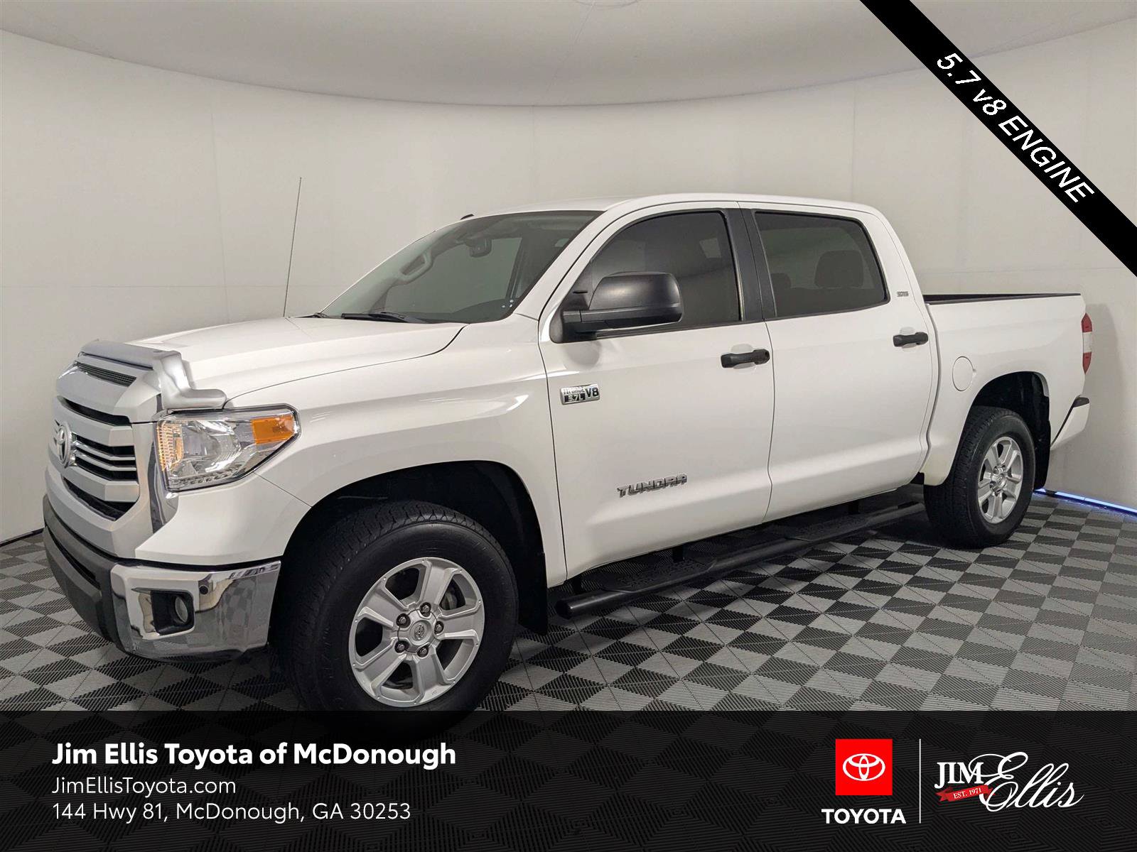 Used 2017 Toyota Tundra SR5 w/ SR5 Upgrade Package