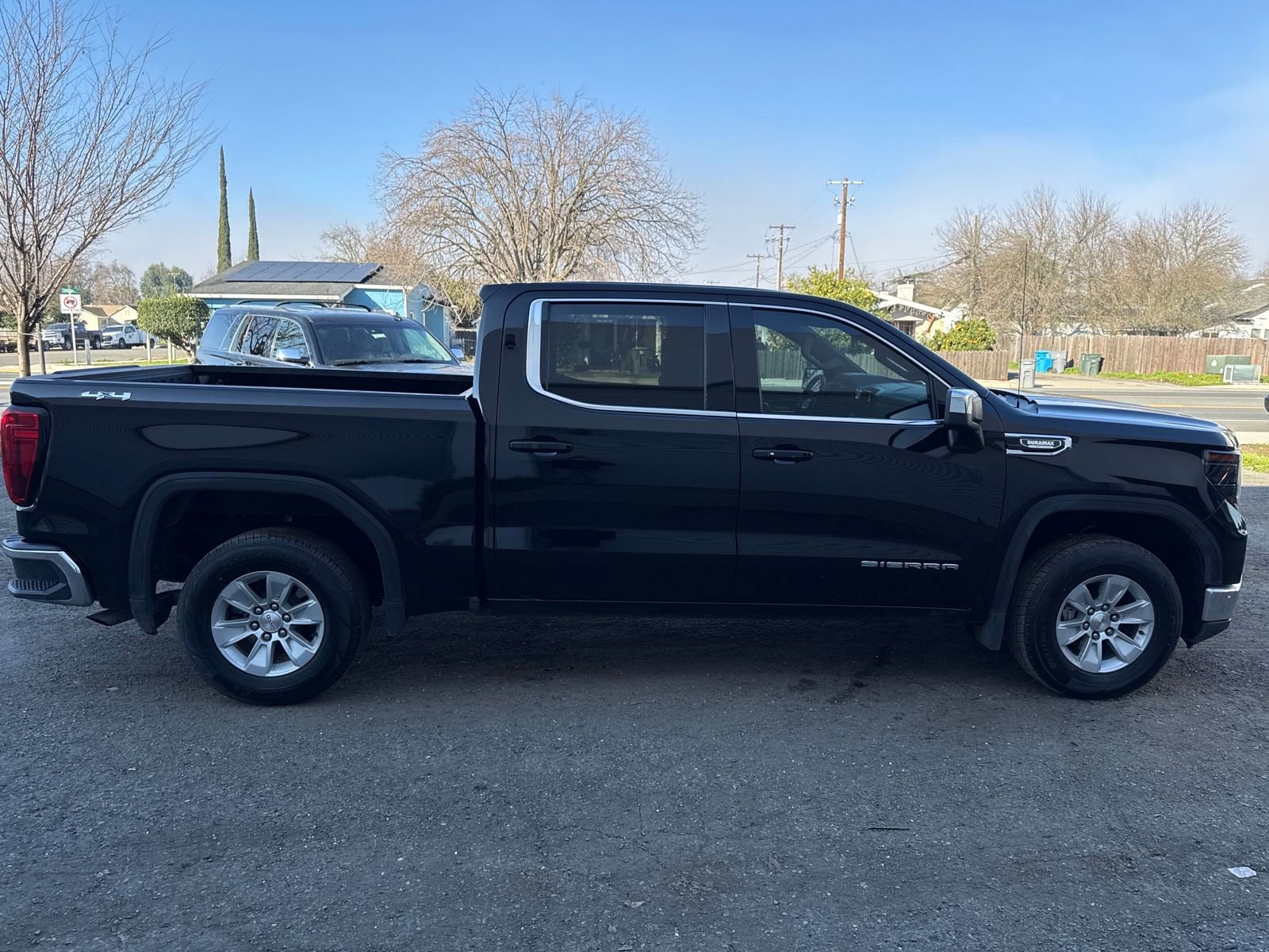 Used 2023 GMC Sierra 1500 SLE image 6