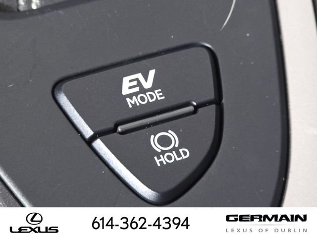 Used 2019 Lexus UX 250h w/ Premium Package AWD/4WD image 11